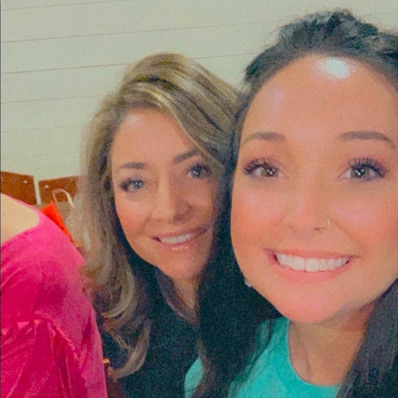 Meet your Posher, Susan - Picture 3 of 7